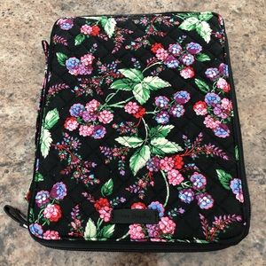 Vera Bradley Tablet Tamer Organizer